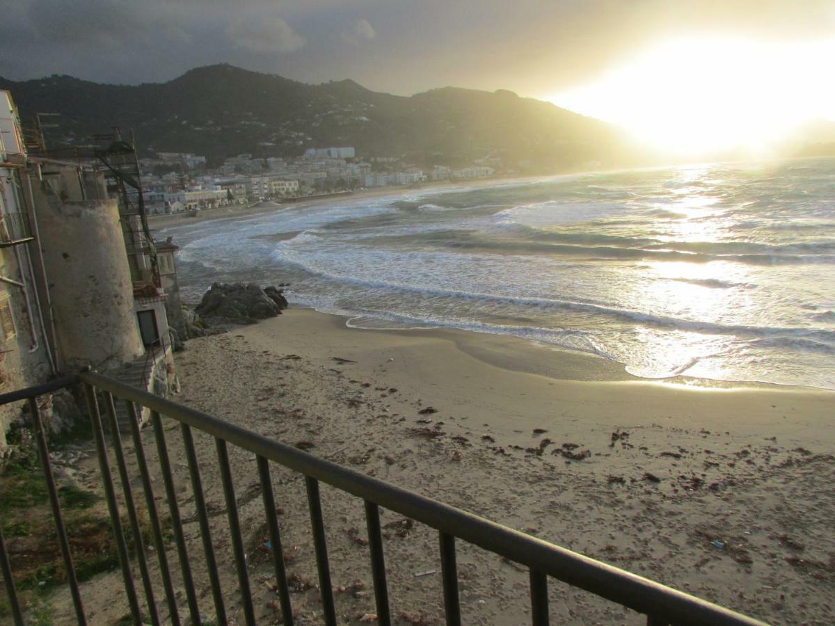 체팔루 Casa Sul Mare 아파트 외부 사진